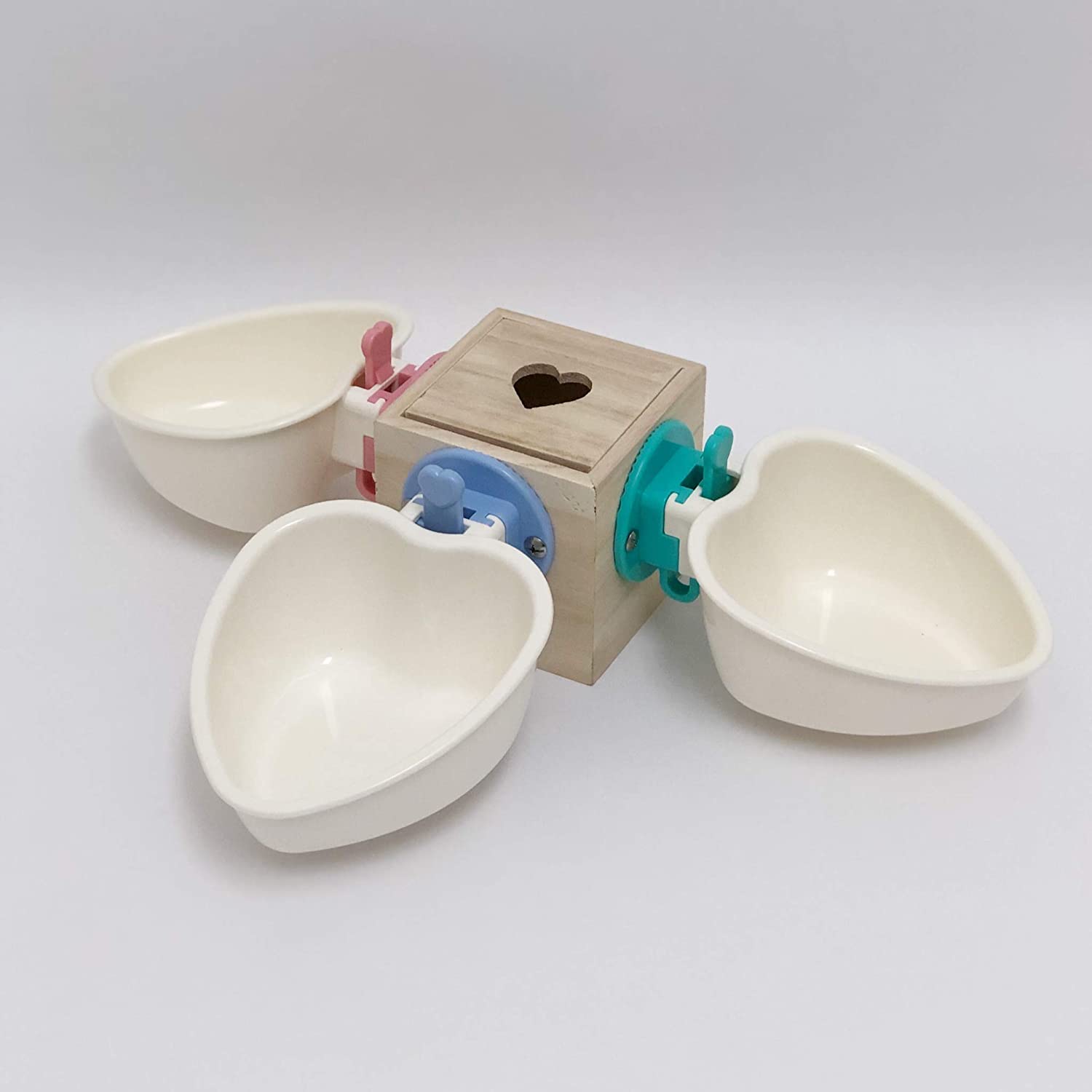 Choco Nose Mini Heart Locking Small Pet Feeding Bowl